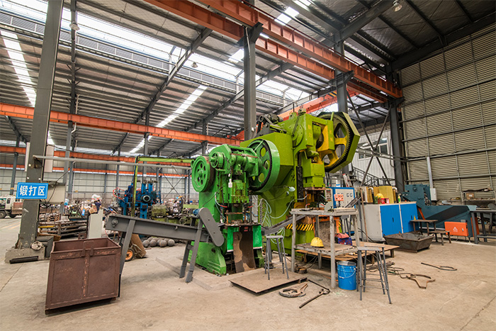 乐平网架配件-锥头加工车间